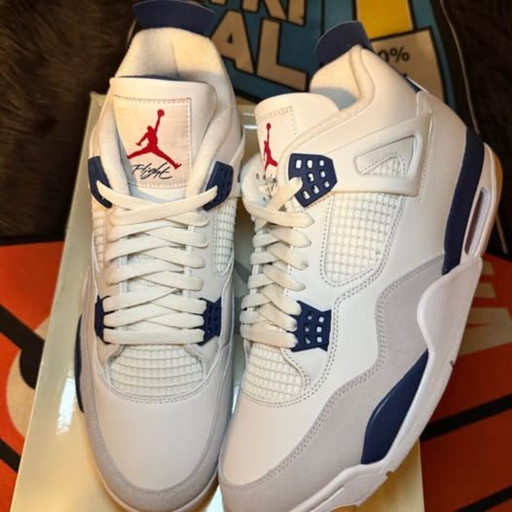 Jordan Retro 4 SB Navy Size 12M